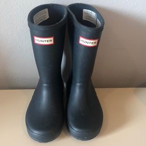Black Hunter rain boots. Size 11 boys